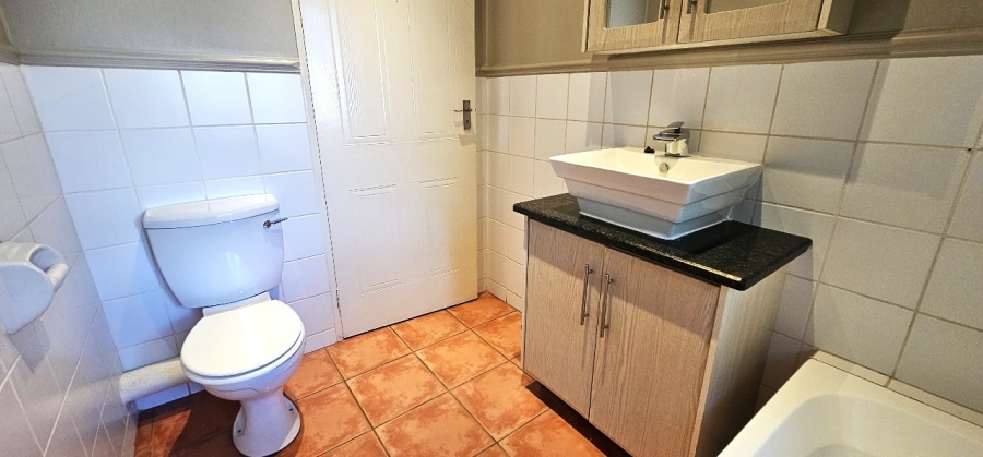 3 Bedroom Property for Sale in Waterval East North West